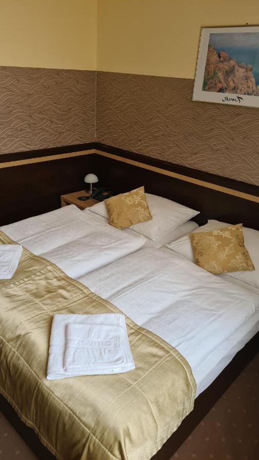 Cierny Orol Inn 3*